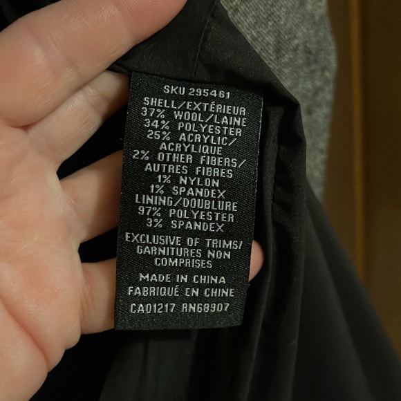 Womens suit - Picture 3 of 11